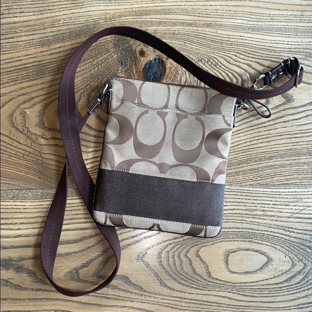 Coach crossbody messenger bag